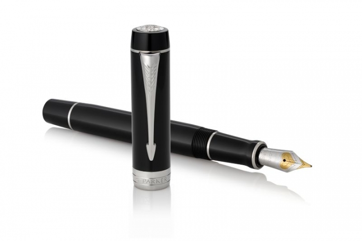 Black Fountain Pen - Medium nib
